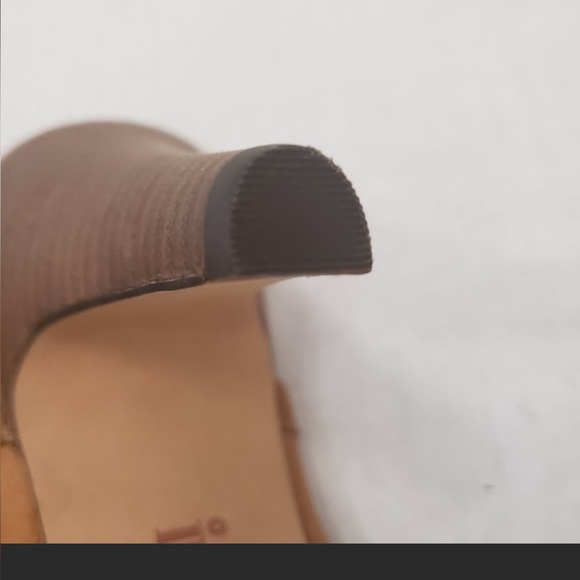 Heels indigo by Clarks leather cut out all over size 6.5 M - Picture 10 of 12